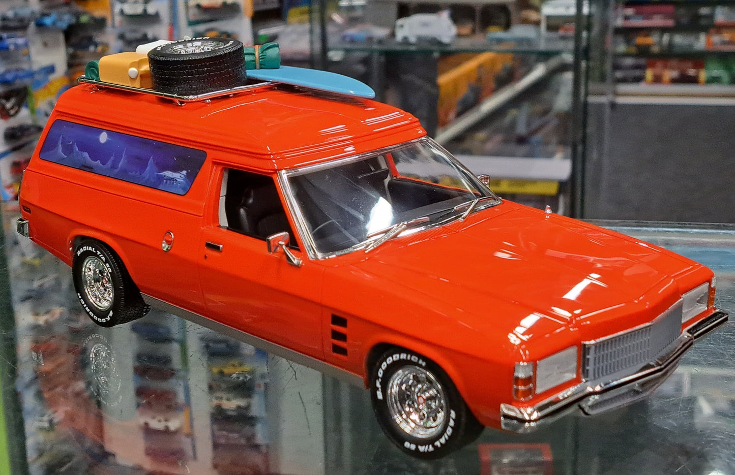 1/18 Ace Models Mad Max Panelvan