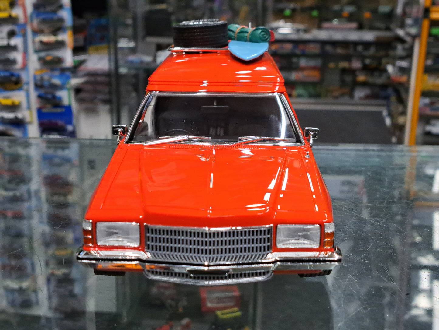 1/18 Ace Models Mad Max Panelvan
