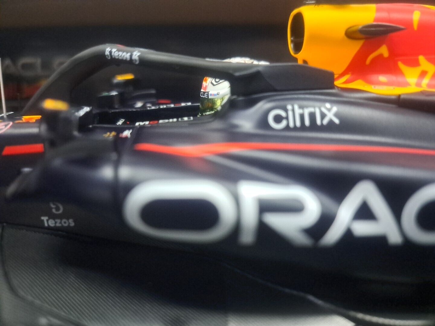 1/18 RED BULL F1 RB18 VERSTAPPEN WINNER HUNGARIAN GP 2022 MINICHAMPS