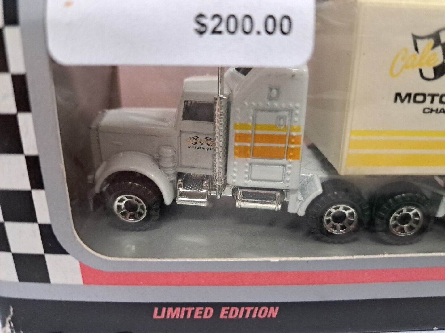 Super Star Transporters MATCHBOX CONVOY NASCAR HARDEES RACING
