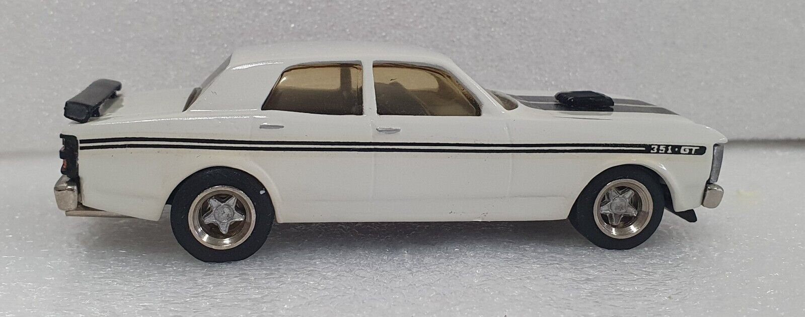 1:43 Dinkum Classics 1990 Holden Group A VL Commodore Walkinshaw Red 1:43 Dinkum Classics 1990 Holden Group A VL Commodore Walkinshaw Red