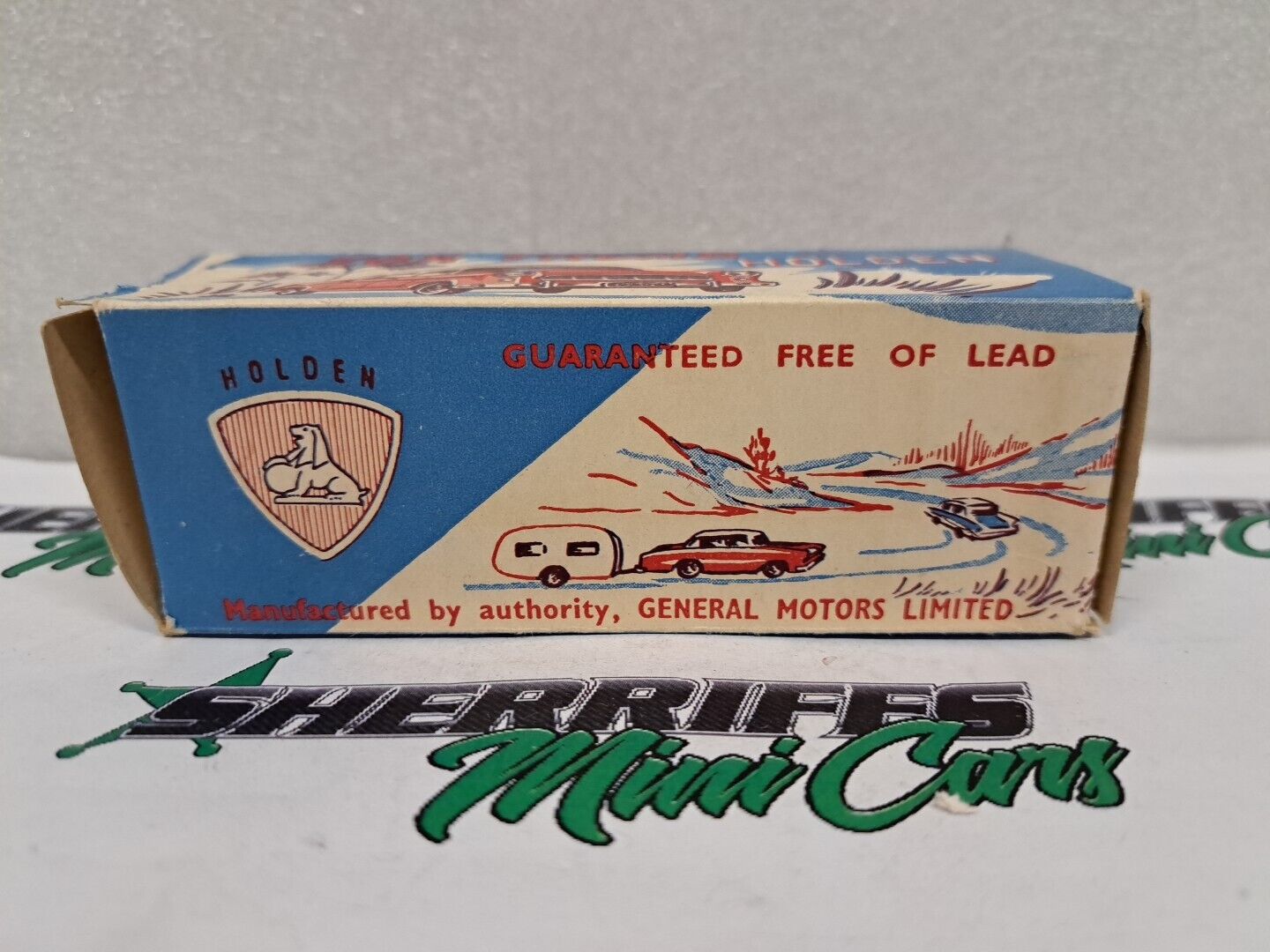 TOM THUMB made by STREAMLUX 1/36 FE HOLDEN painted in Beige from a kit