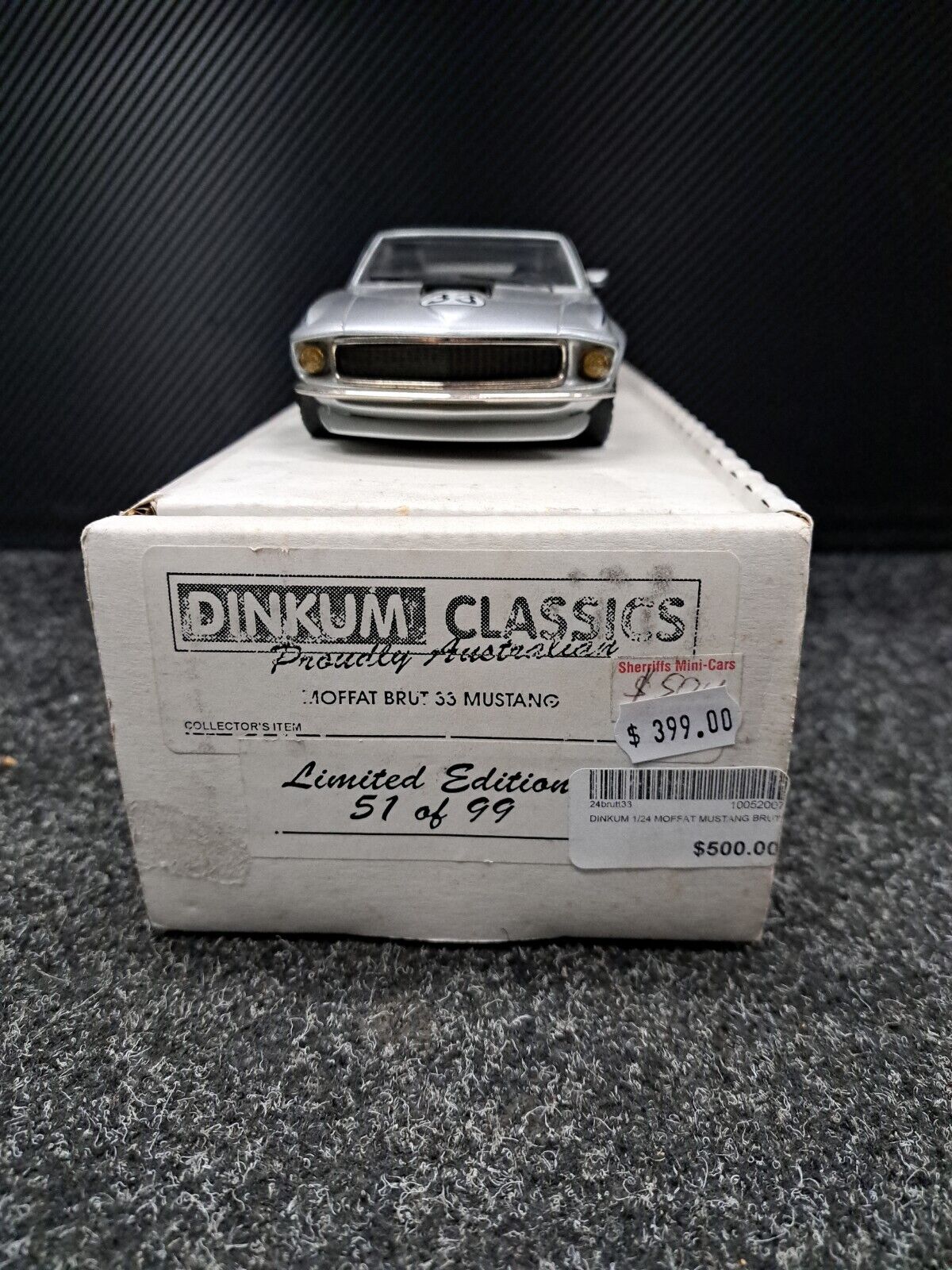 1/24 Dinkum Classics Moffat BRUT 33 MUSTANG