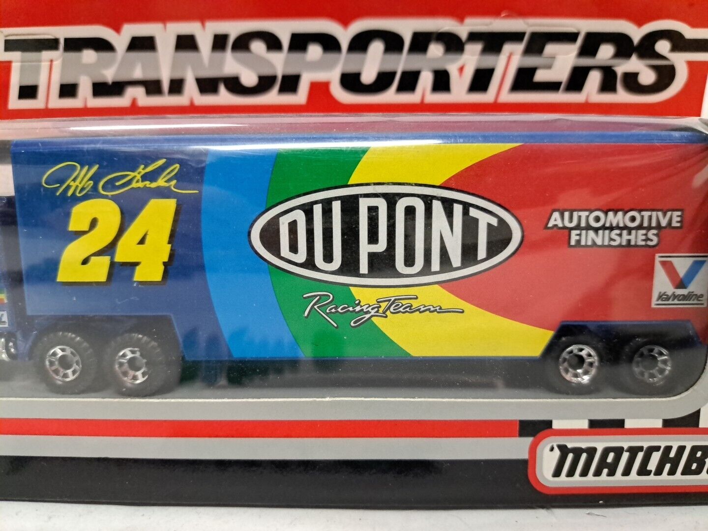 Super Star Transporters MATCHBOX 93 DUPONT Racing Team #24