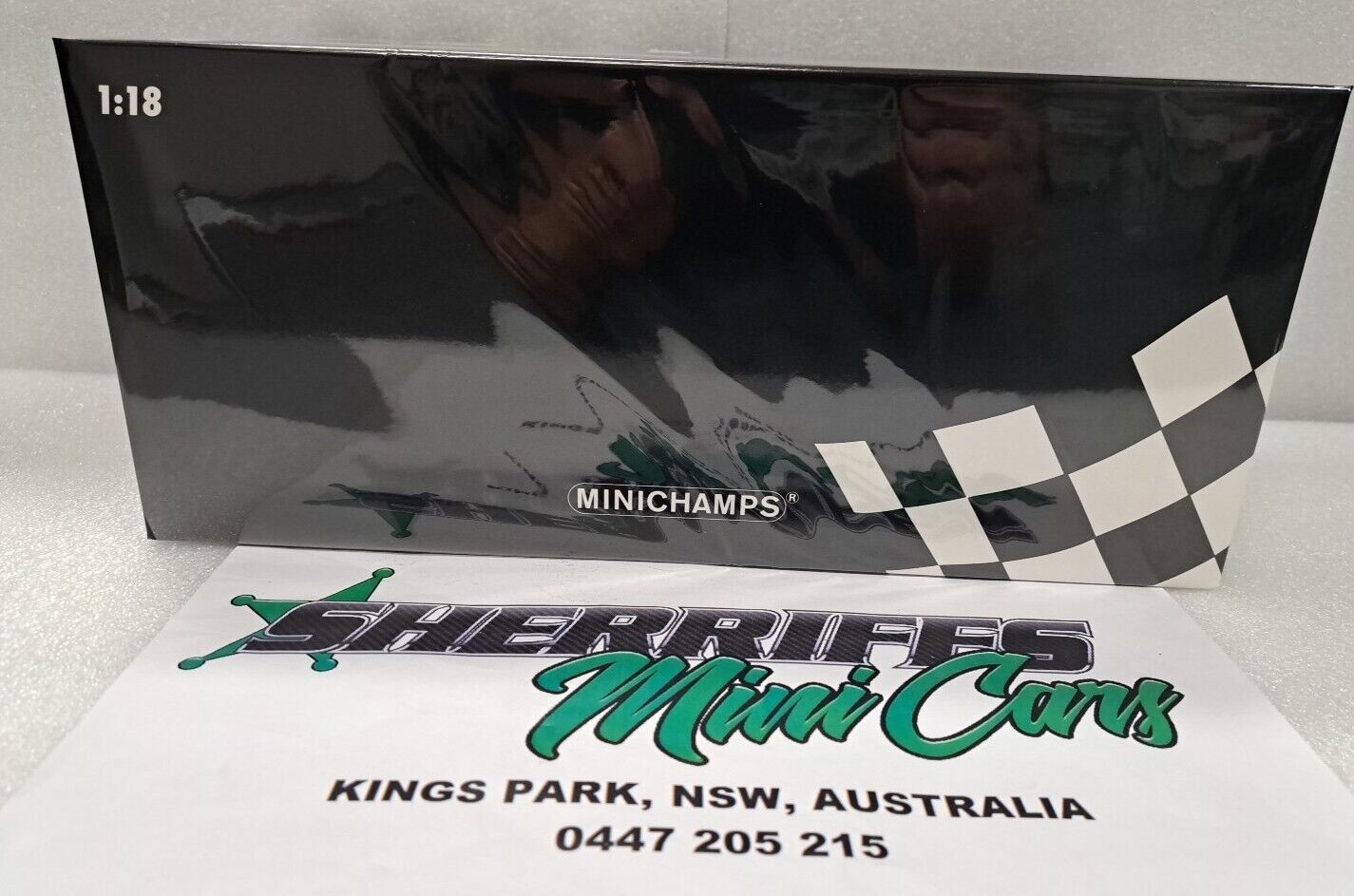 1/18 2022 Kevin Magnussen Bahrain GP HAAS F1 Team VF-22 Minichamps F1