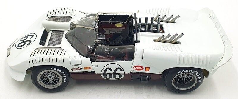1/18 Exoto Chaparral Type 2 from 1965 Fully restored version #66 19141.