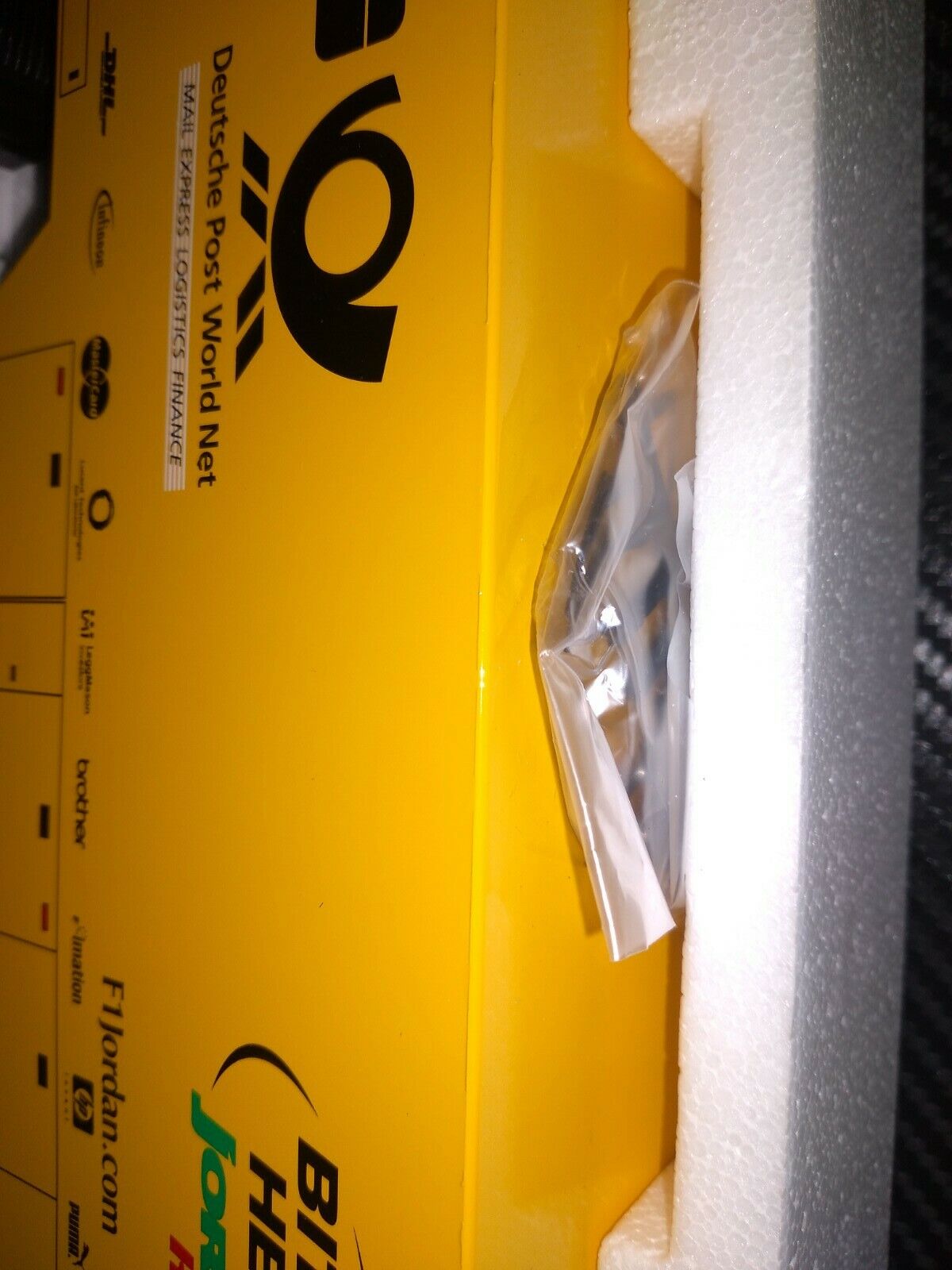 1/43 Eligor Jordan F1 Team Mercedes Actros Transporter 2001