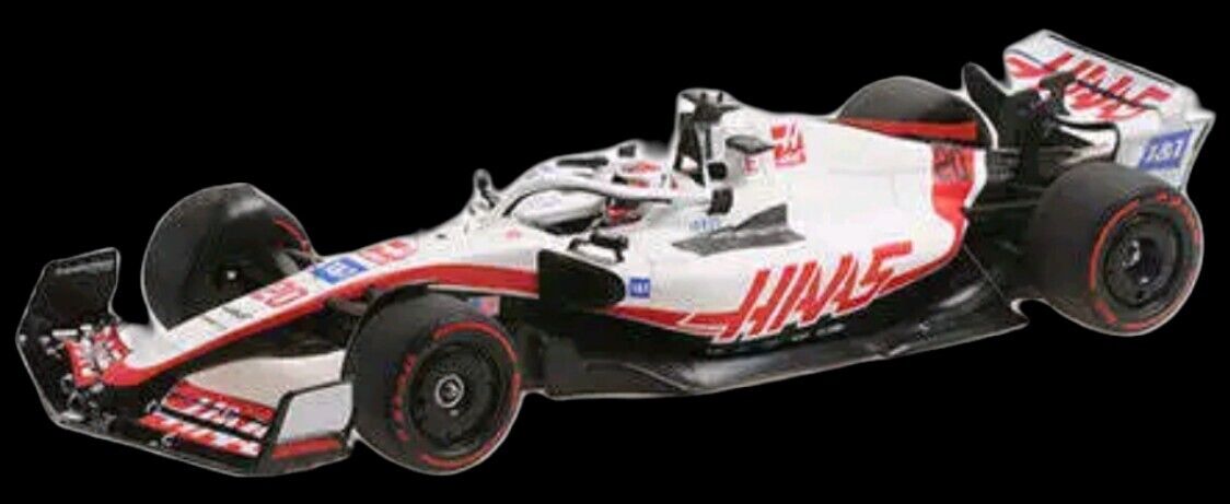 1/18 2022 Kevin Magnussen Bahrain GP HAAS F1 Team VF-22 Minichamps F1