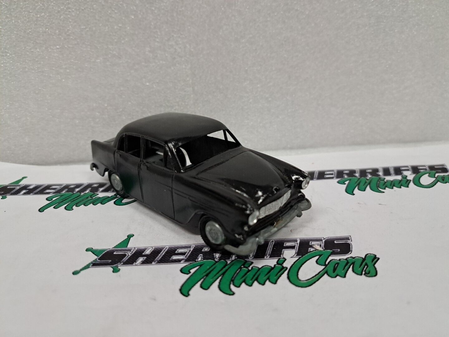 TOM THUMB made by STREAMLUX 1/36 FE HOLDEN painted in Black from a kit