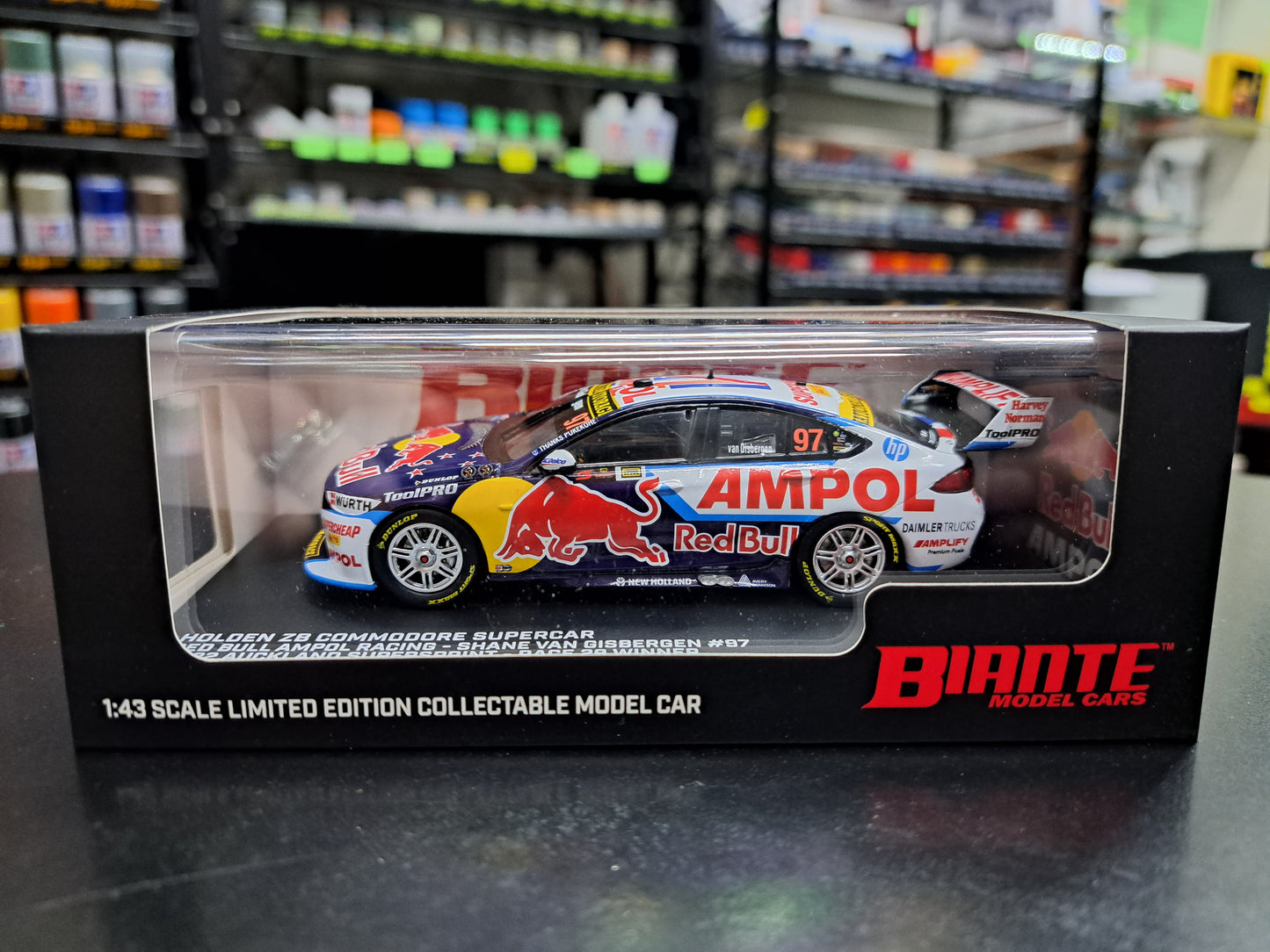 1/43 2022 Biante Holden ZB Commodore Red Bull Ampol Racing Van Gisbergen B43H22W