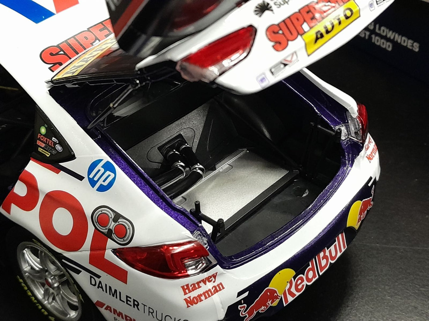 1/18  2021 #88 Whincup/Lowndes Redbull Ampol Racing Commodore