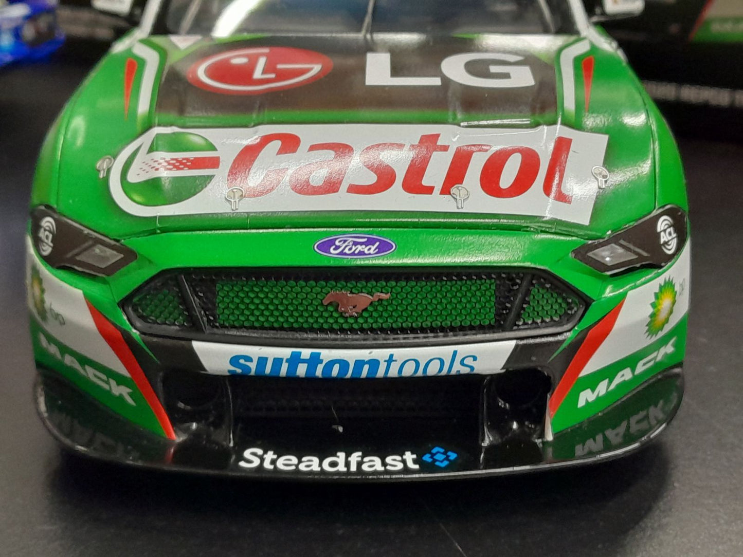 1/18 2020 #15 R KELLY CASTROL MUSTANG