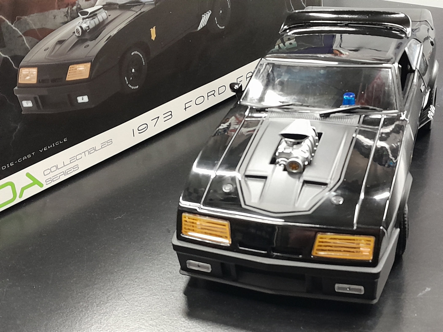 1/18 Mad Max Last of the V8 Interceptors (1979) -Greenlight