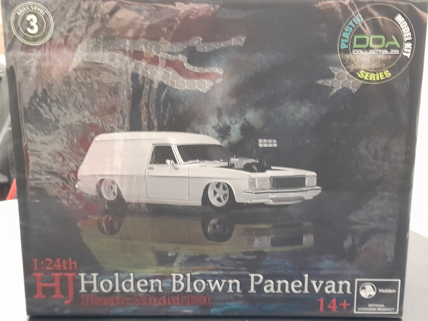 1/24 Super Charged Slammed 1975 HJ Holden Panelvan