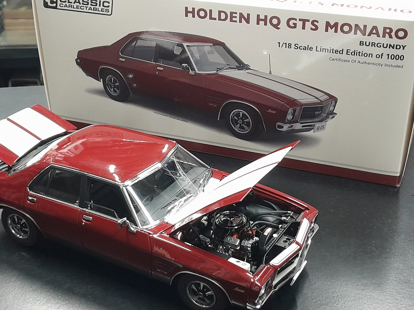 1/18 CC HQ HOLDEN MONARO GTS BURGUNDY