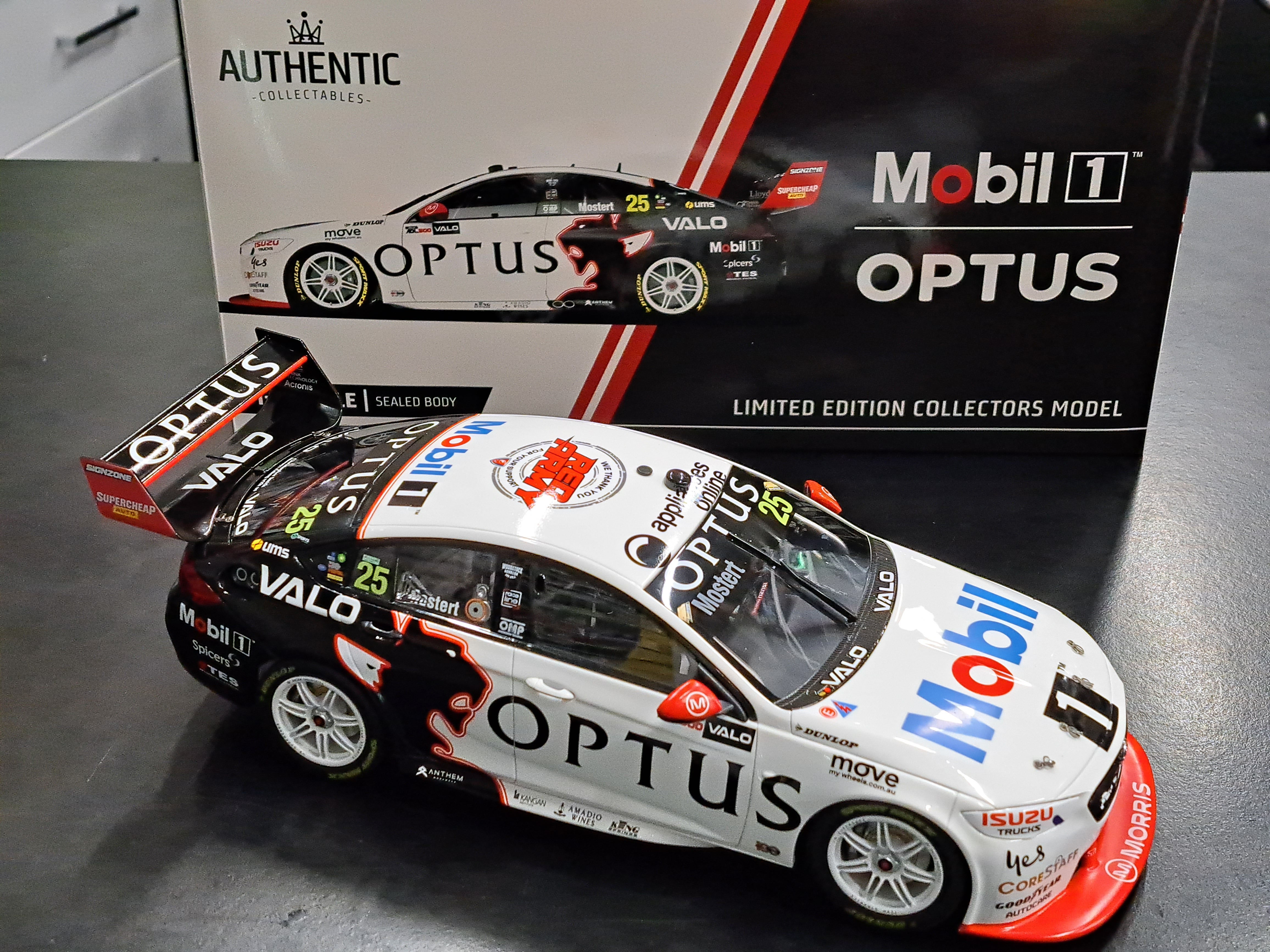 Mobil Racing Look 1/18 2022 Authentic Mobil 1 Optus Racing #25 Mostert 500 Holden Tribut ...