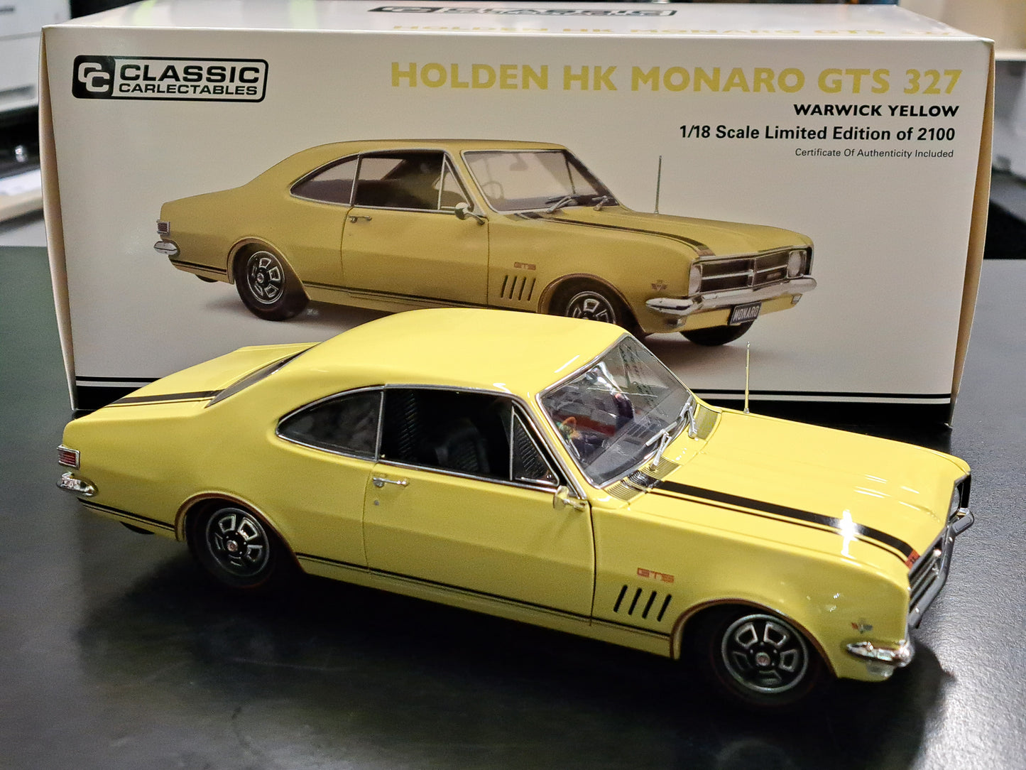 1/18 HK Holden Monaro Warwick Yellow CC