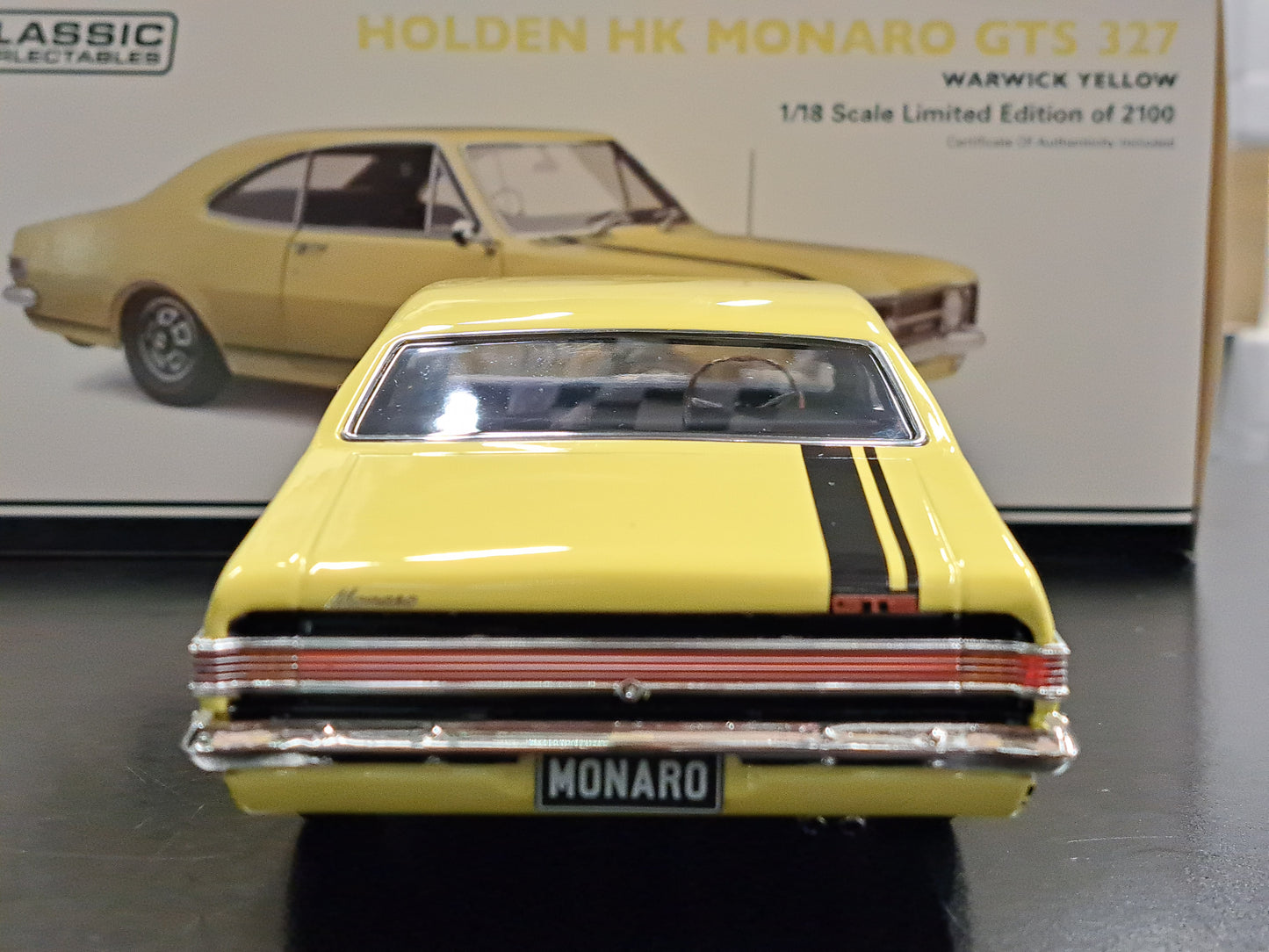 1/18 HK Holden Monaro Warwick Yellow CC