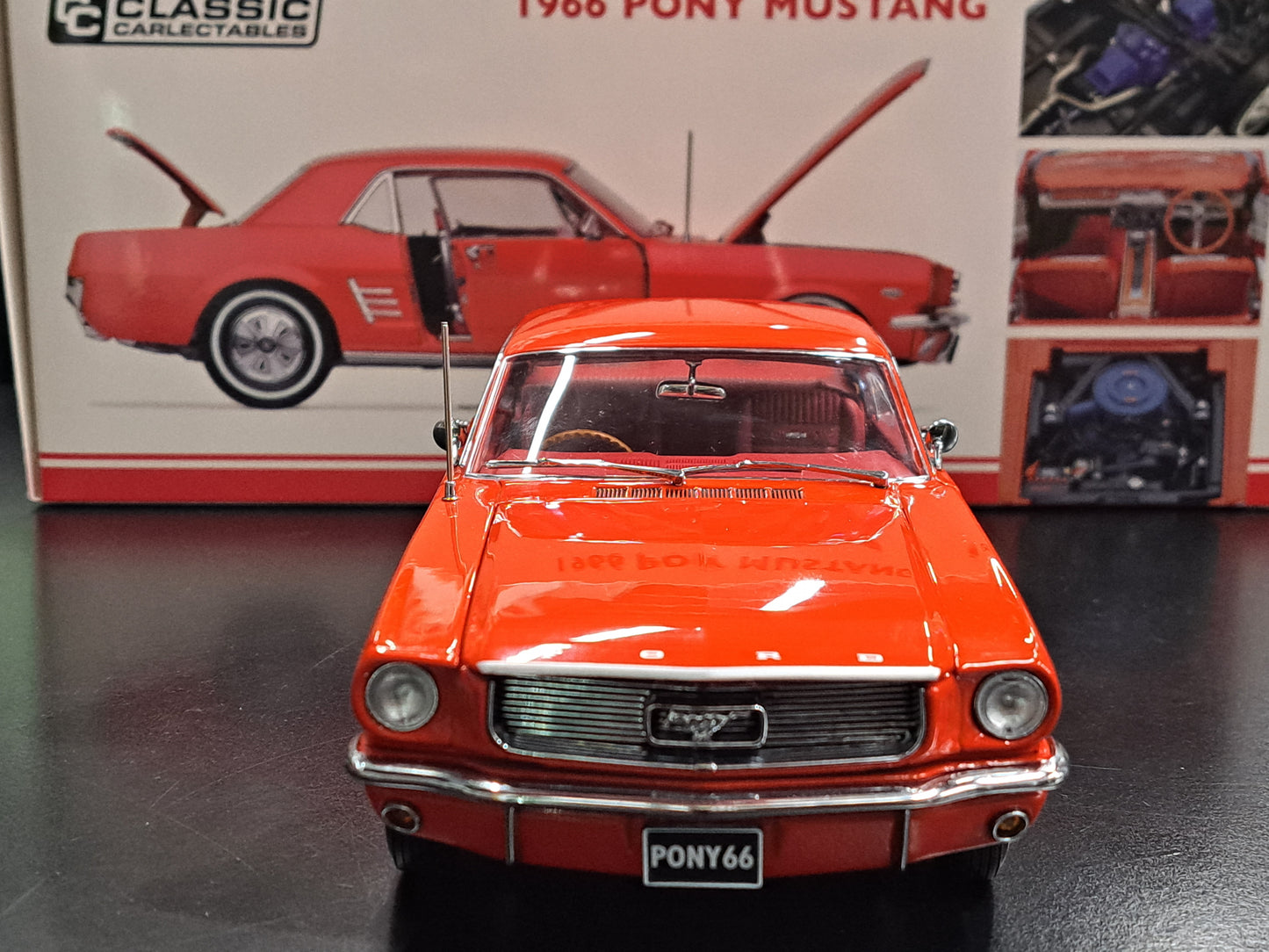 1/18 1966 Pony Mustang Signal Flare Red Classic Carlectables