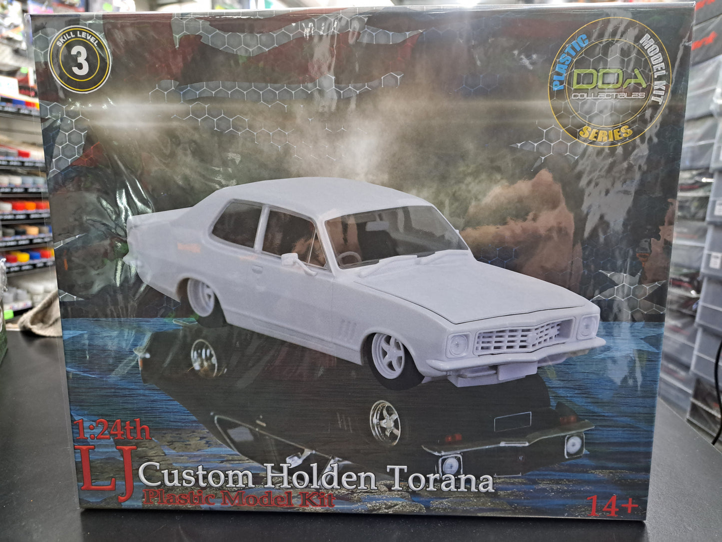 1/24 DDA LJ Custom Holden Torana kit DDA622K