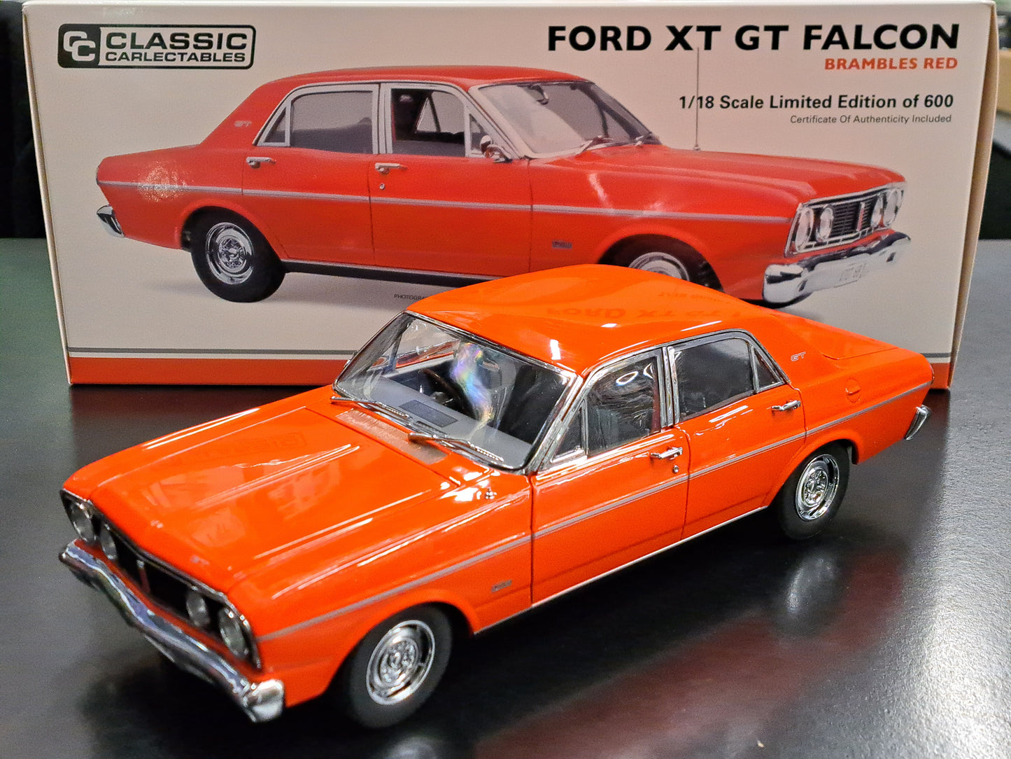 1/18 Ford XT GT Falcon Brambles Red 18813