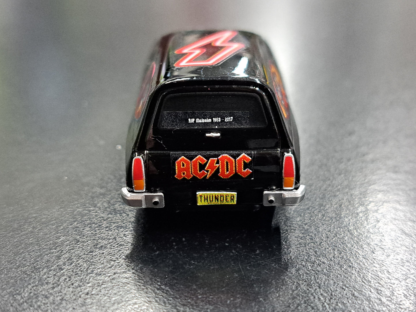 1/64 AC⚡️DC Panel Van OZ WHEELS Custom CODE 3 Holden HQ Sandman 🎸🎙🎼