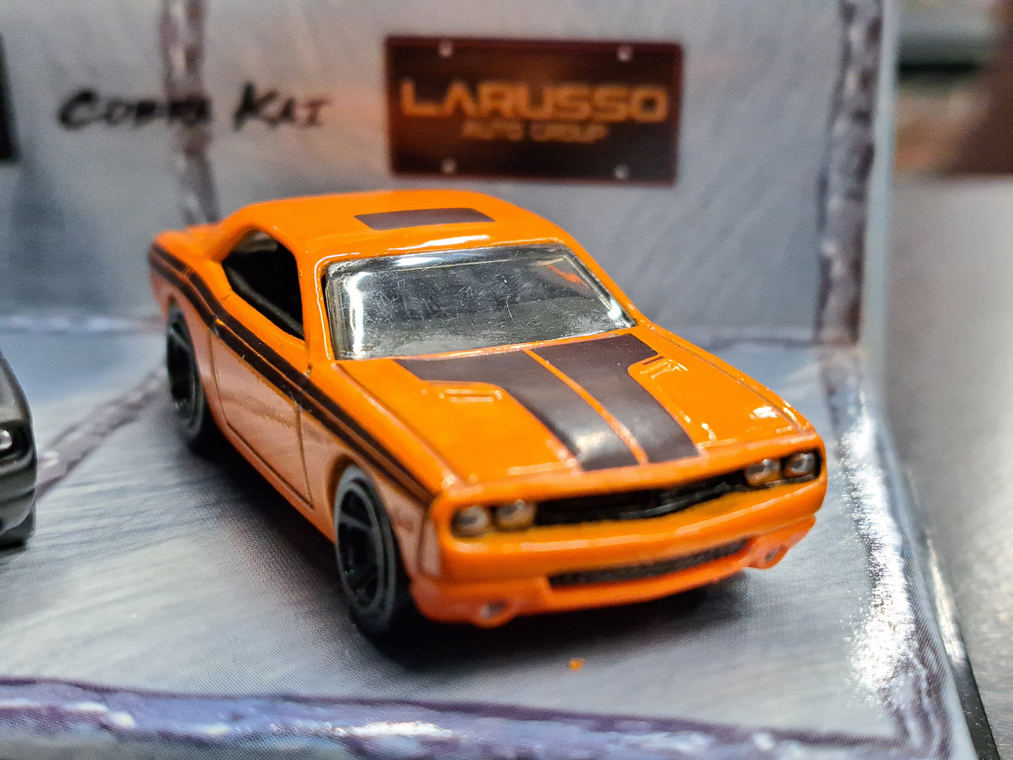 1/64 Cobra Kai Dodge Challenger Twin Set Johnny Lawrence + Larusso Auto Group C3