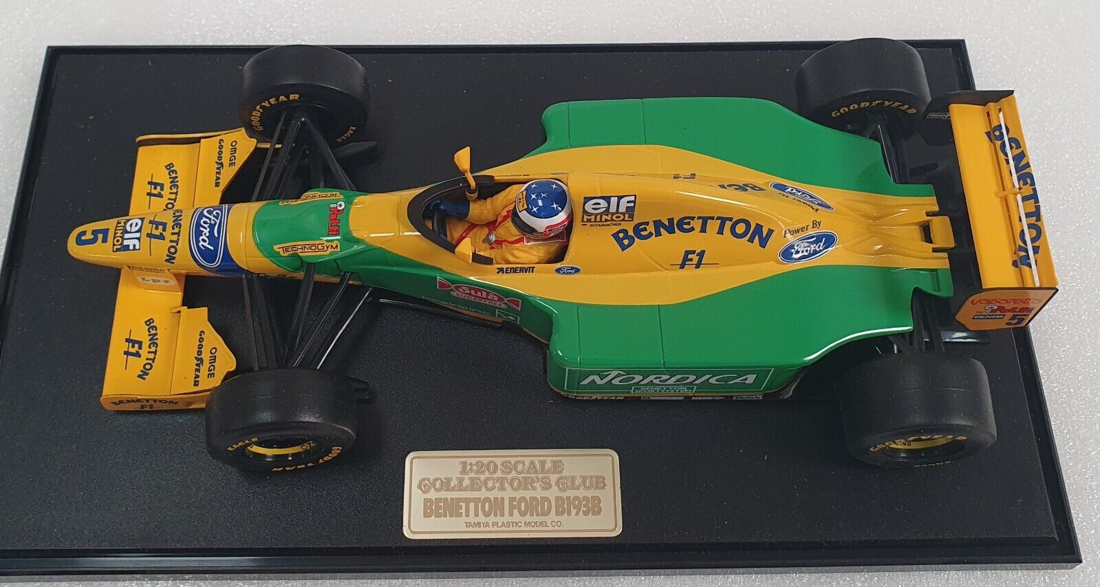 1/20 Tamiya Benetton B193 Schumacher