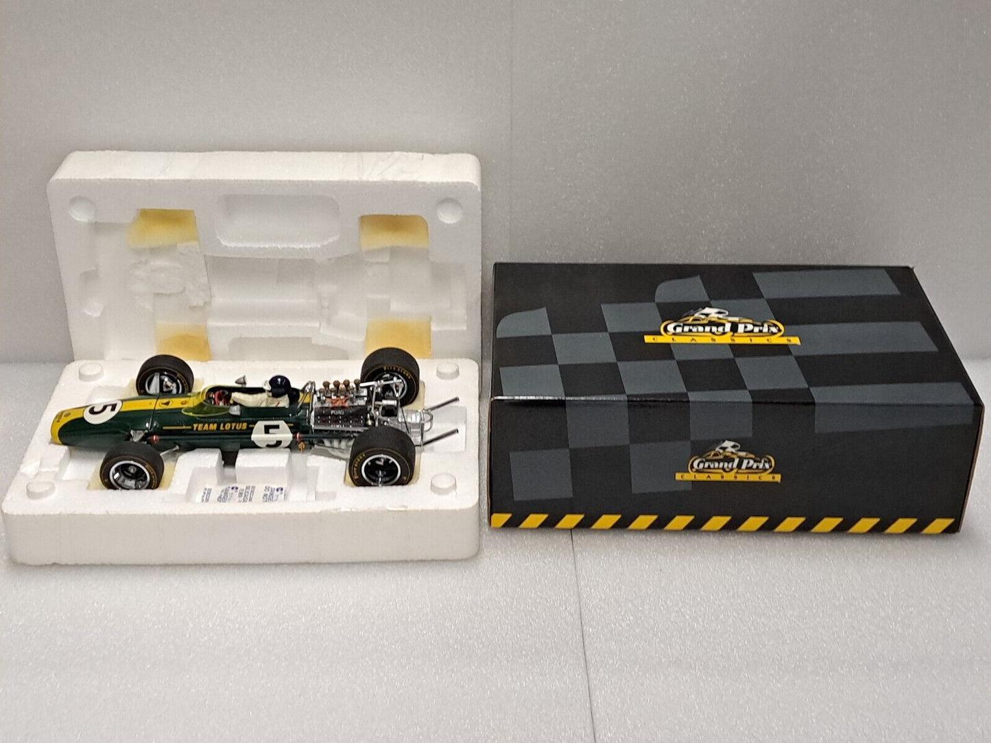 1/18 EXOTO 1967 #5 Lotus Ford 49  Dutch GP Jim Clark 97001 Like New