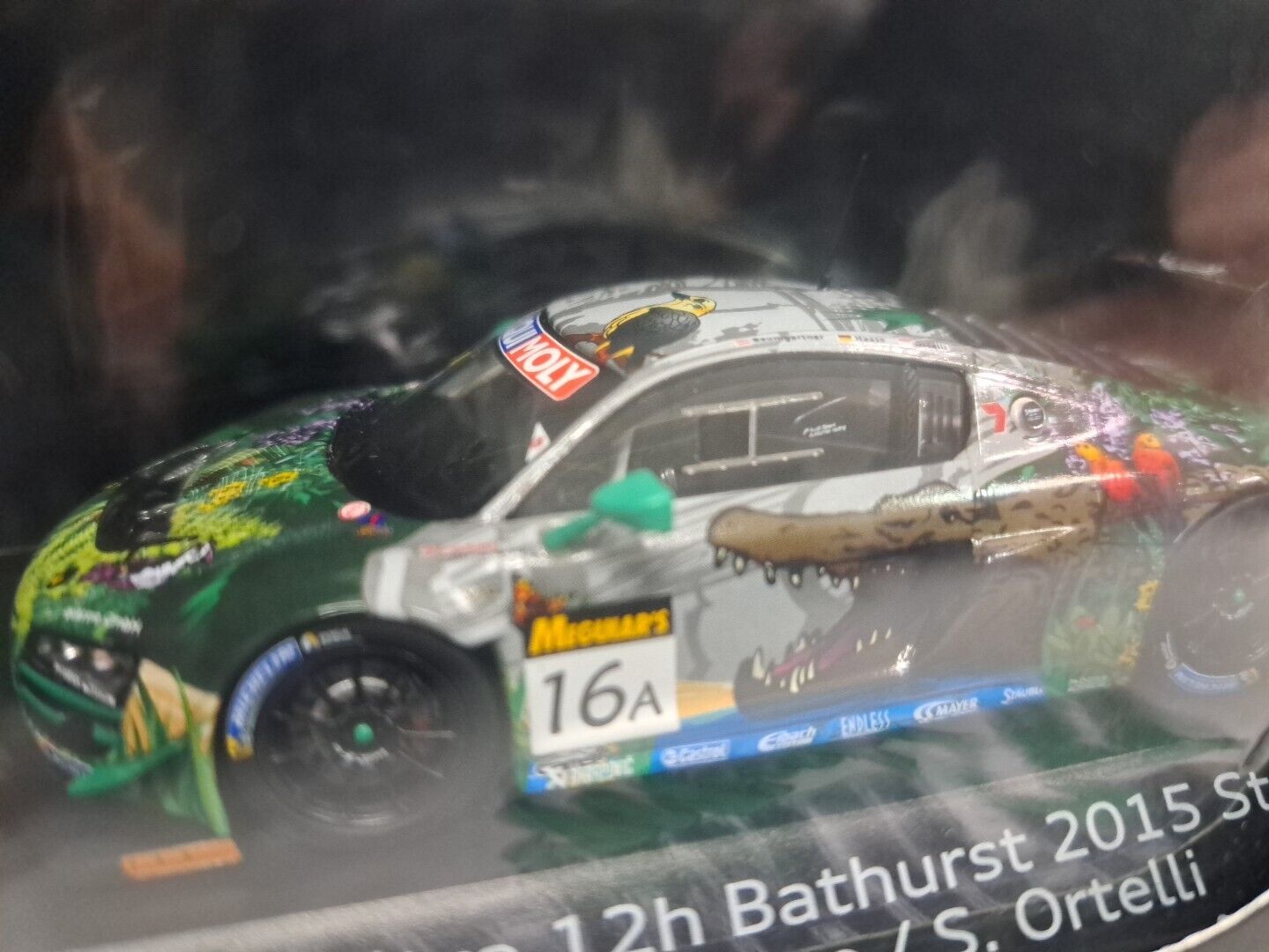 1/43 Audi R8 LMS ultra 12h BATHURST 2015 Start #16 Crocodile Audi Sport