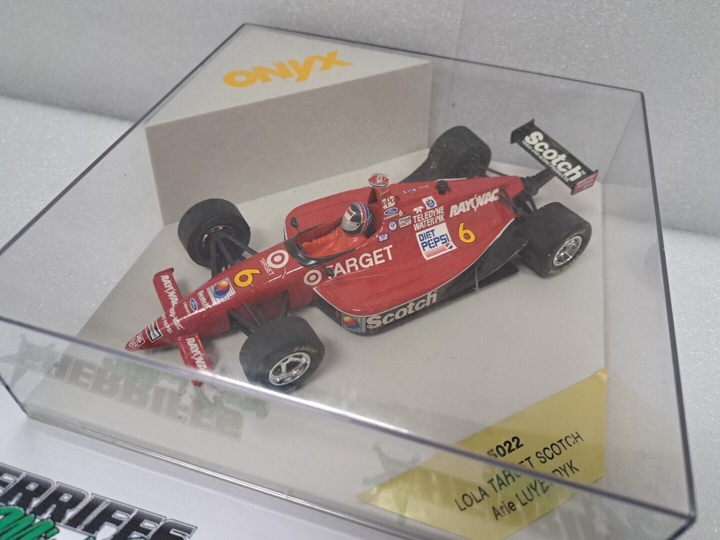 1/24 Target Lola IndyCar LUYENDYK SMC