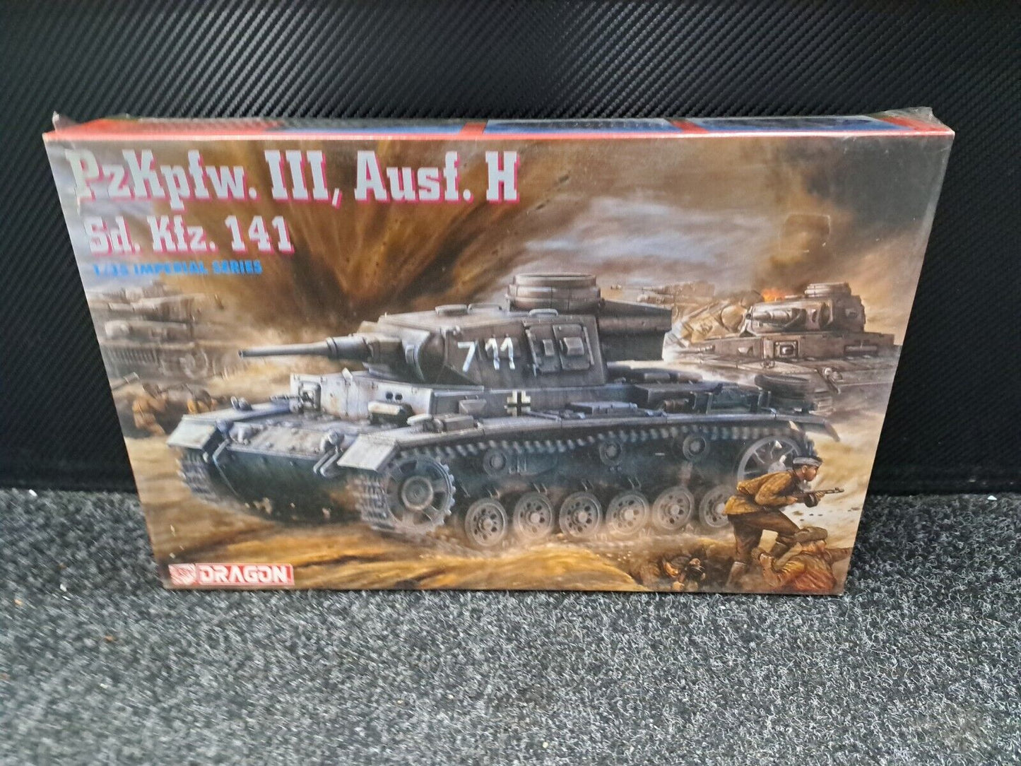 1/35 Dragon 9029 PzKpfw. III, Sd.Kfz. 141 Ausf. H Model Kit New