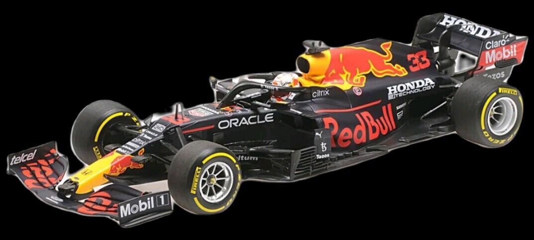 1/18 Minichamps  REDBULL RB16B MAX VERSTAPPEN WIN MEXICAN GP WORLD CHAMPION 2021