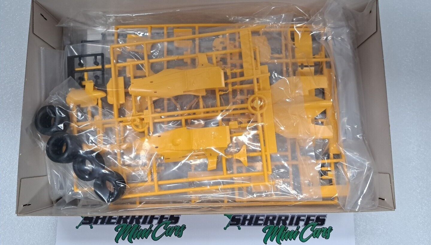 1/24 Benetton Ford 1994 Test B193B WAVE F-52  Model Kit SMC