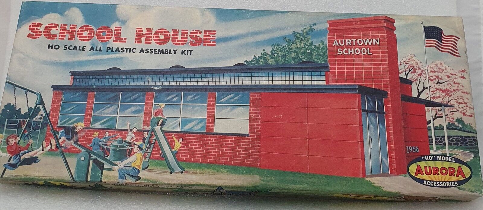 HO scale Aurora school house model kit