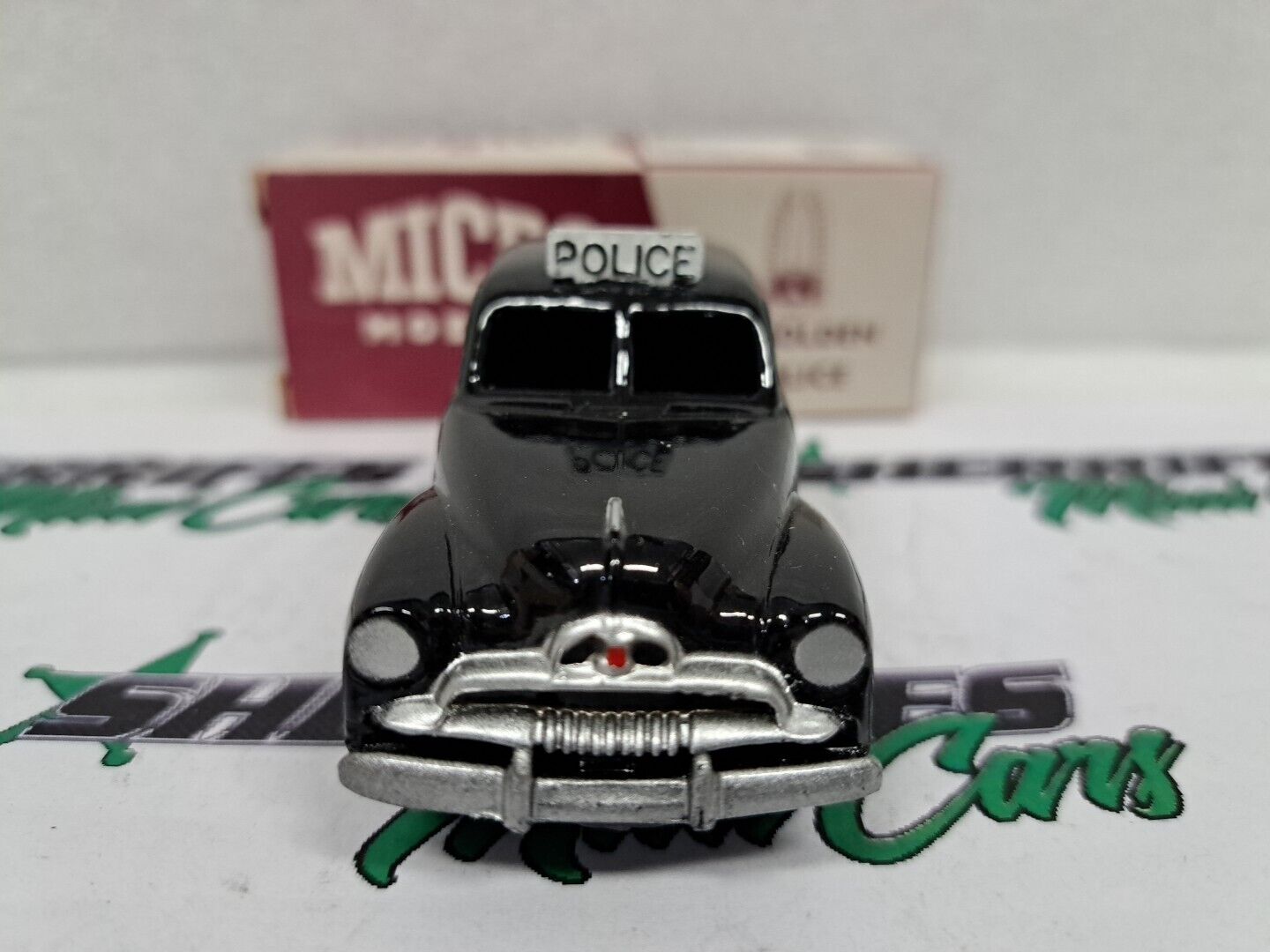 Micro Models FJ HOLDEN SPECIAL SEDAN NZ POLICE