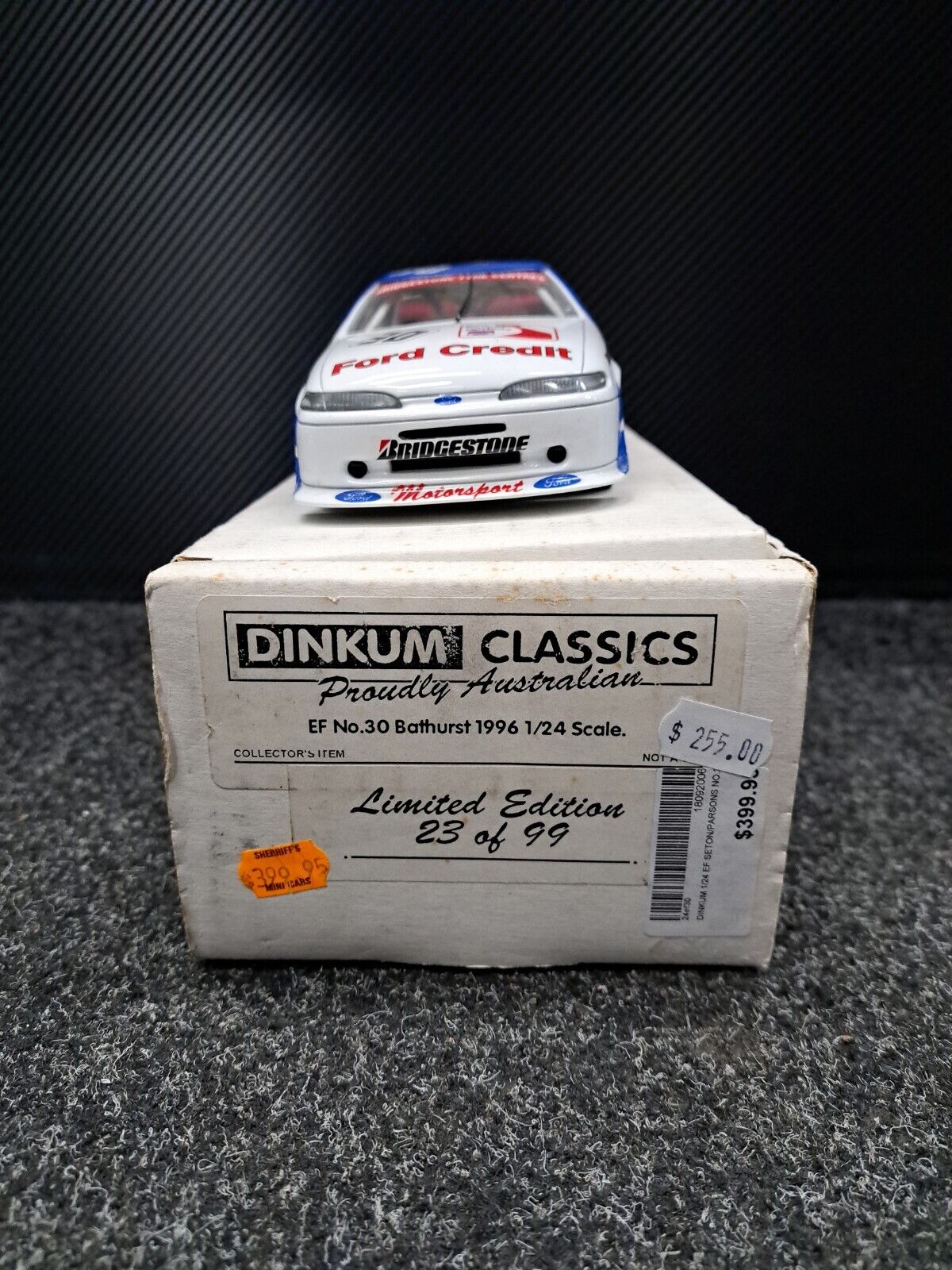 1/24 Dinkum Classics EF No.30 Bathurst 1996