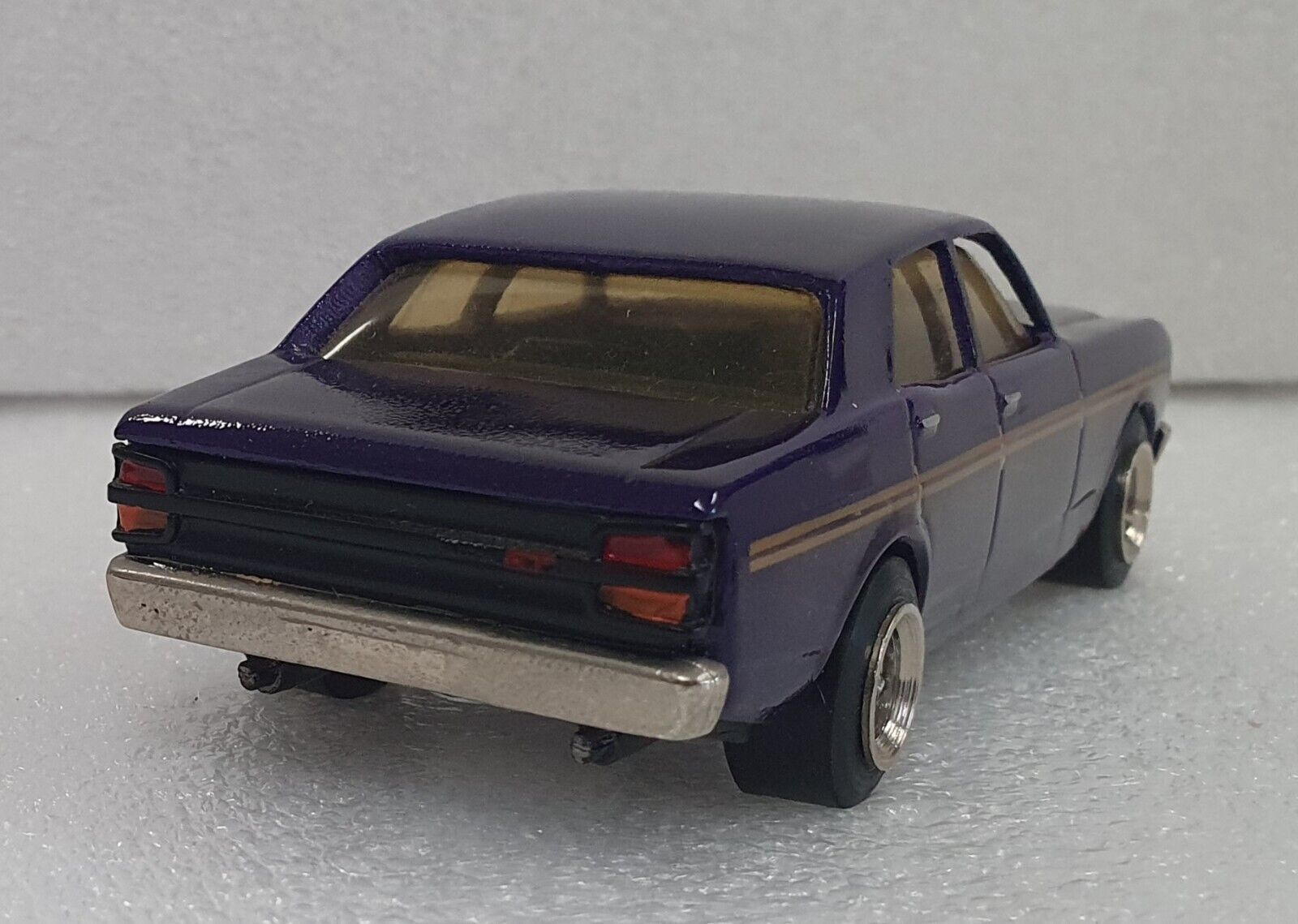 Dinkum Classics 1/43 XY GTHO Purple