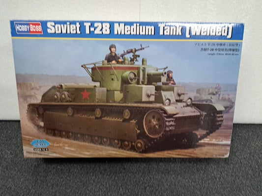 Hobby Boss 1/35 Soviet T-28 Medium Tank (Welded)