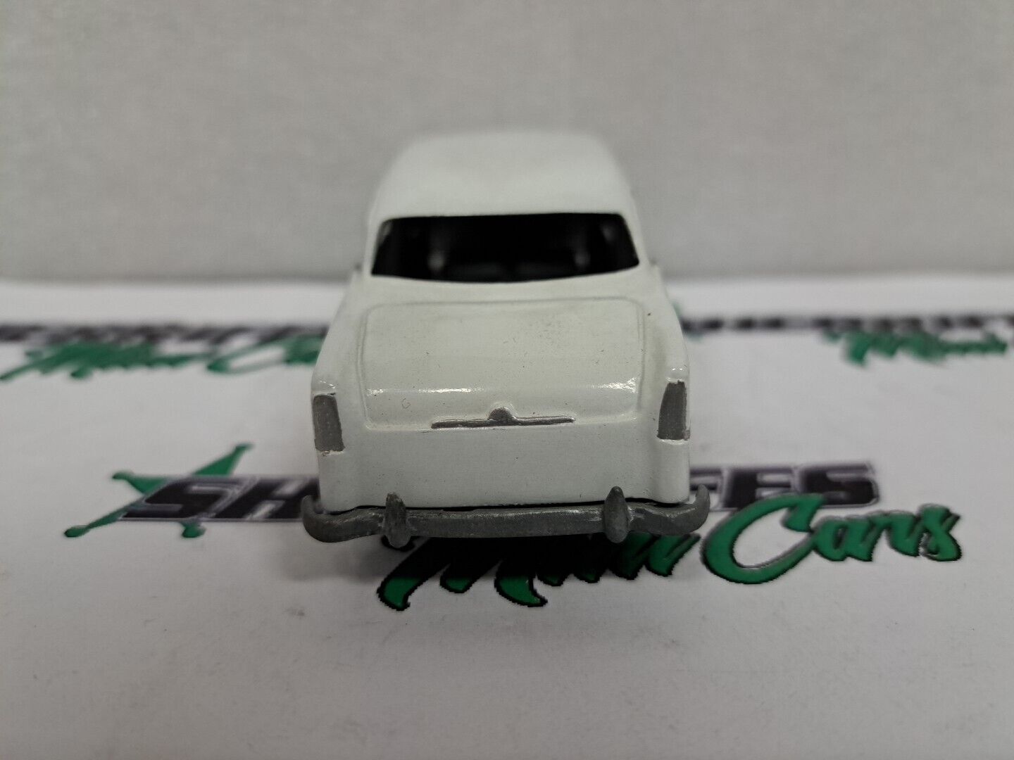 TOM THUMB made by STREAMLUX 1/36 FE HOLDEN painted in White from a kit 