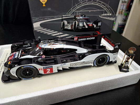 1/18 Porsche 919 Hybrid #2 Winner Le Mans 2016 Spark