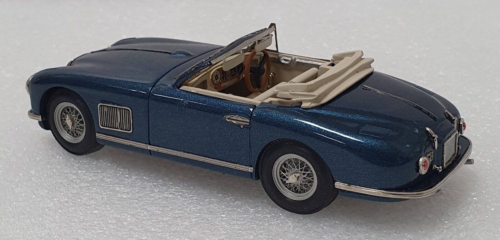 1/43 Four wheel models Aston Martin DB2