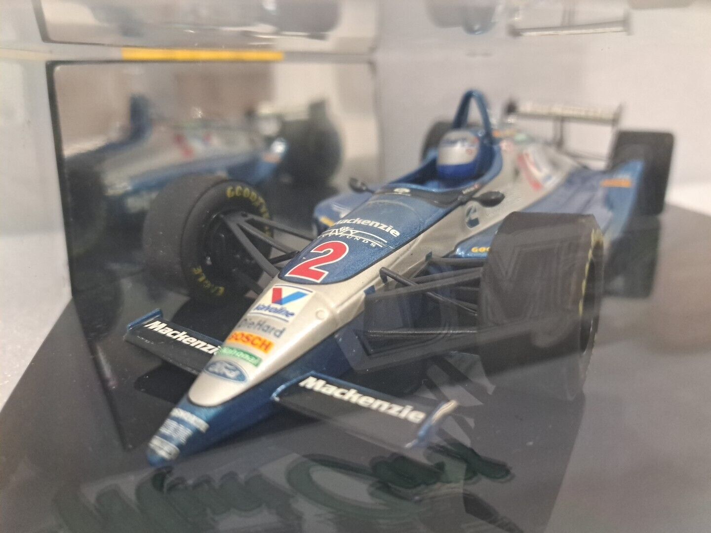 1/24 Onyx Mackenzie Lola Indy Car Valvoline SMC