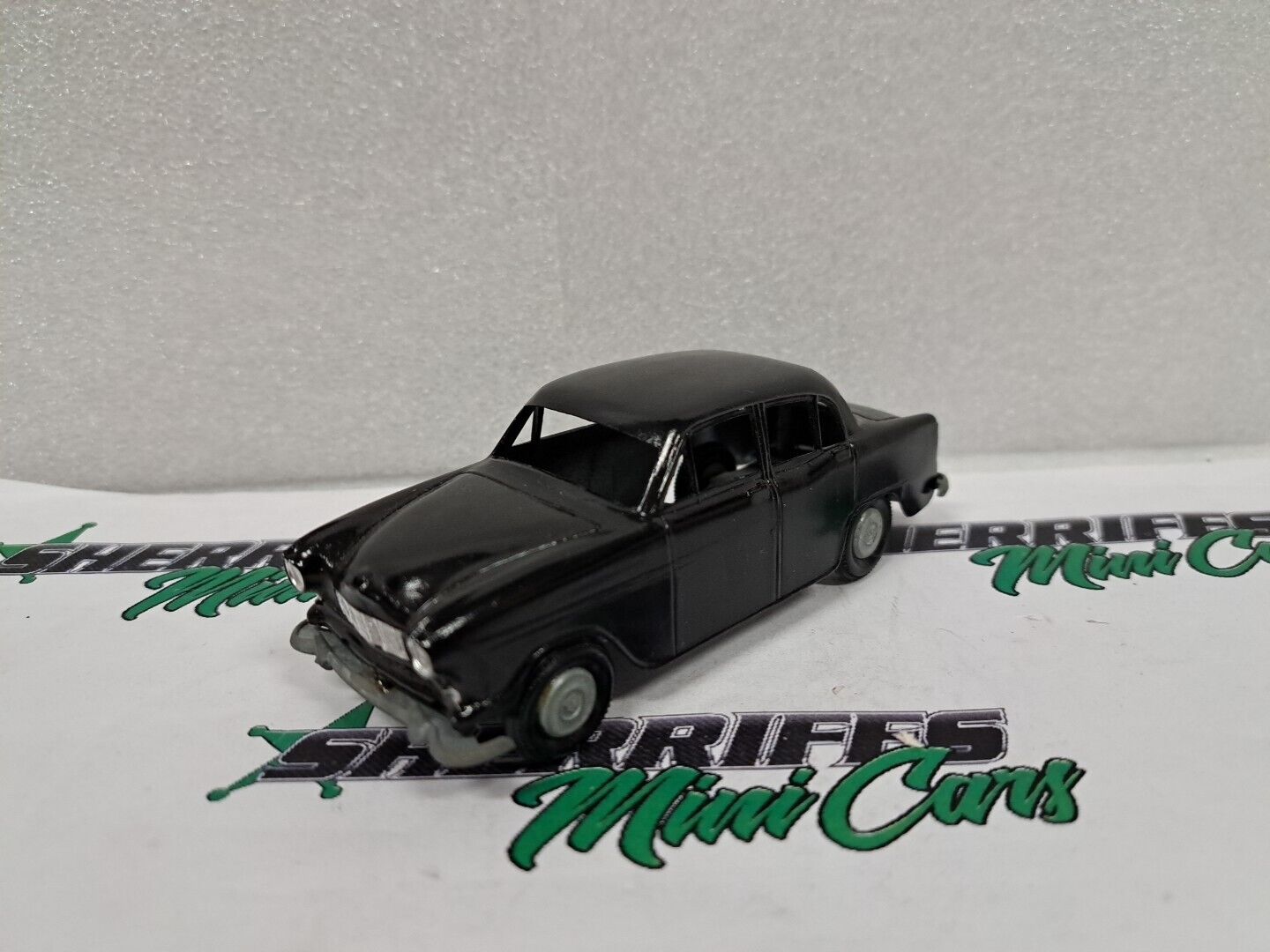 TOM THUMB made by STREAMLUX 1/36 FE HOLDEN painted in Black from a kit 