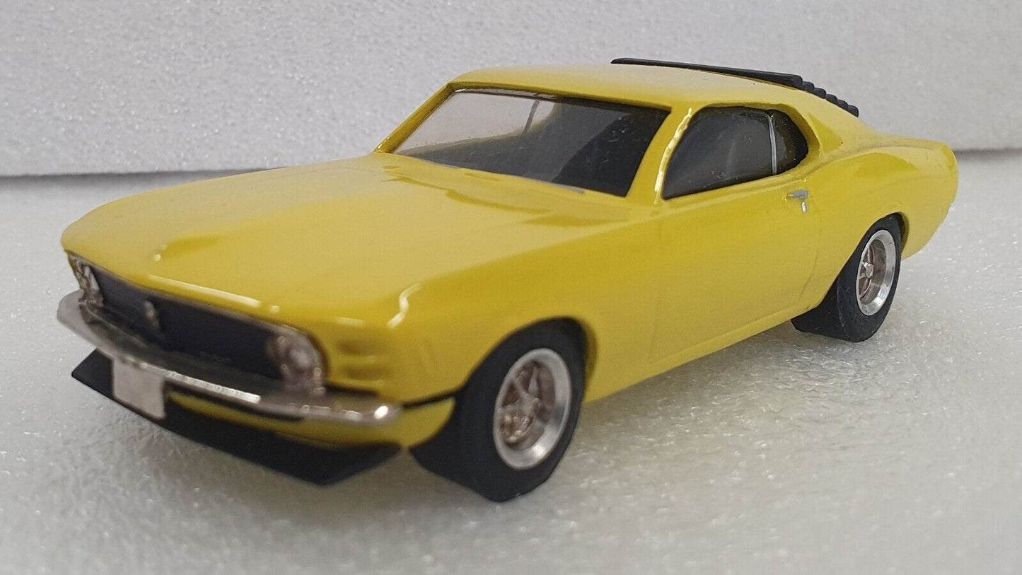 Dinkum Classics 1/43 1969 Boss Mustang Yellow