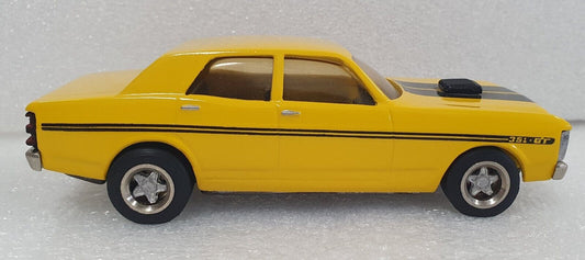 Dinkum Classics 1/43 XY GTHO Yellow