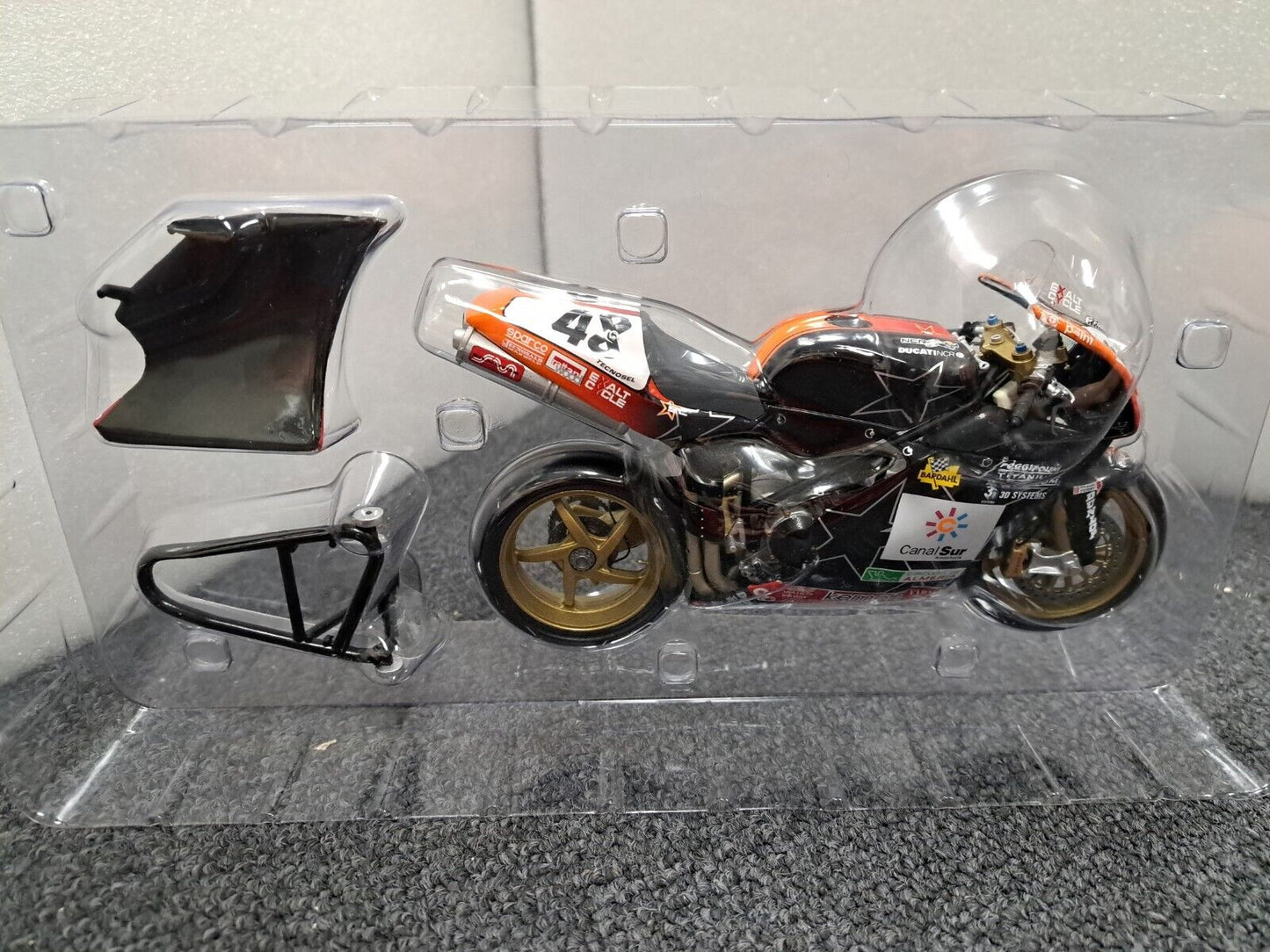 1/12 2003 Minichamps David Garcia Ducati 998RS