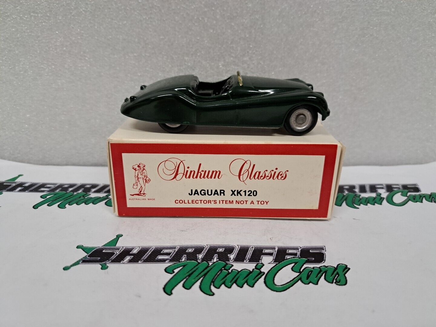 1/43 Dinkum Classics Jaguar XK120