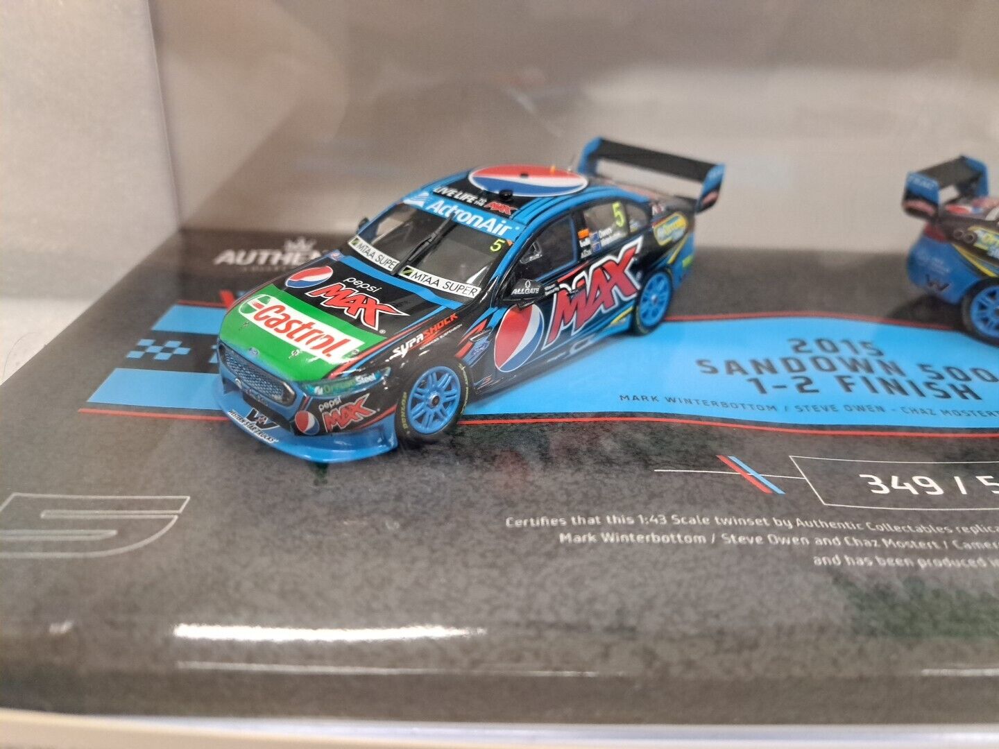 1/43 Prodrive Racing Australia PEPSI MAX FGX FALCON 2015 Sandown 500 Twin Set