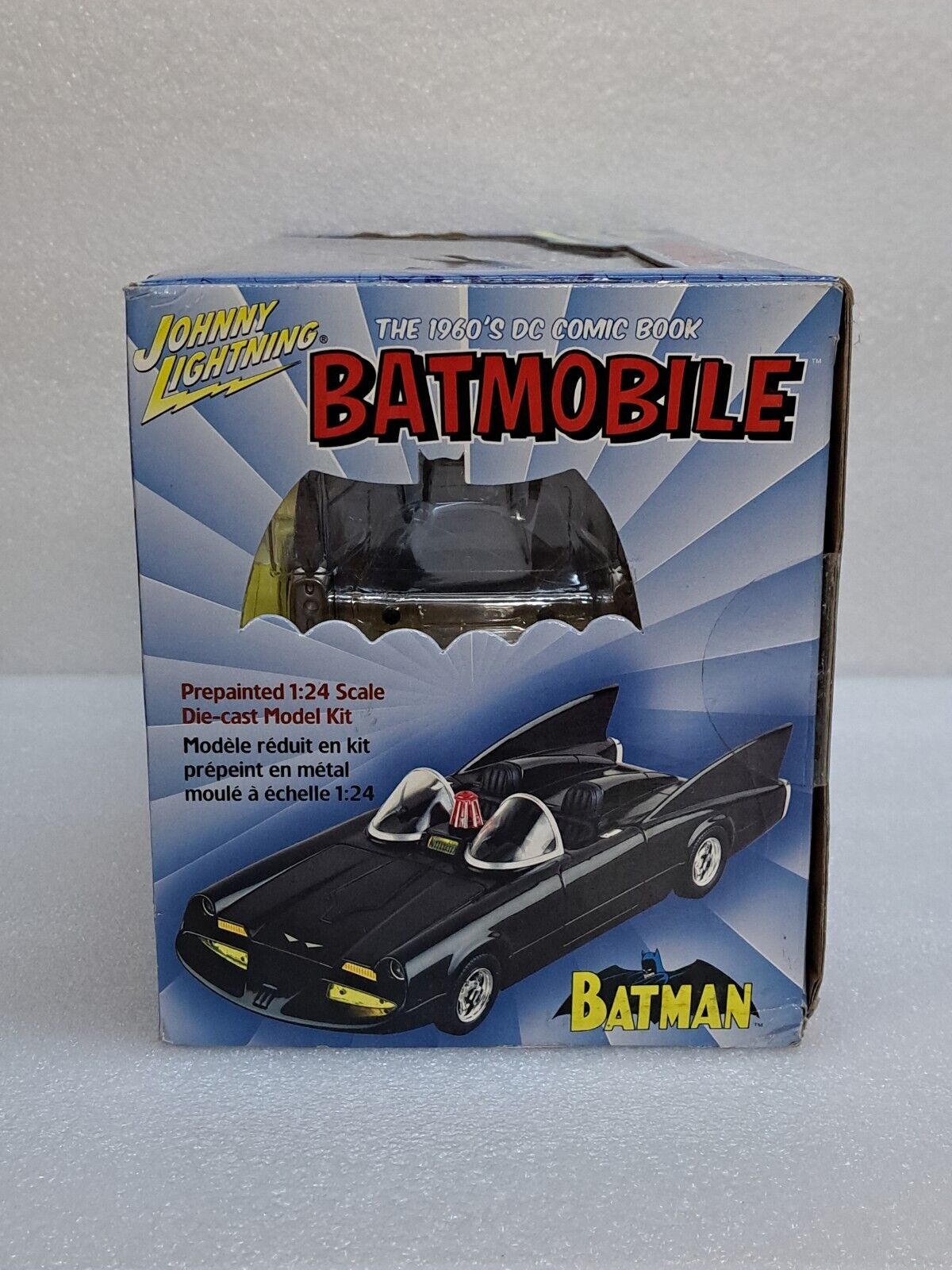 1/24 Johnny Lightning Batman Batmobile 1960s DC Comics Book Car